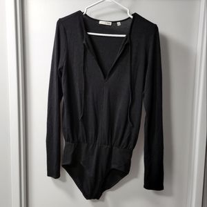 Aritzia Wilfred Free Black Reposa V-Neck Long Sleeve Bodysuit M